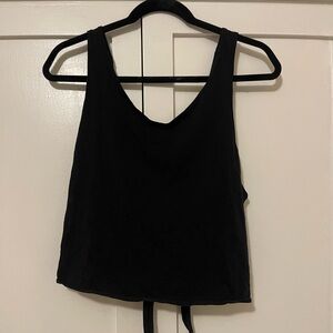 Lululemon Tank top with tie in the back